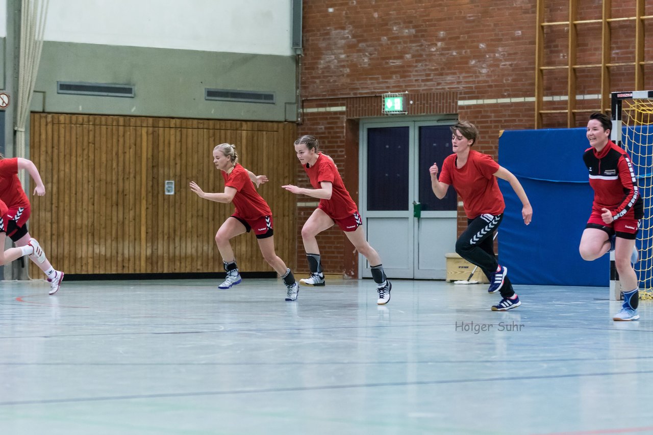 Bild 34 - Frauen Bramstedter TS - TSV Wattenbek 2 : Ergebnis: 20:24